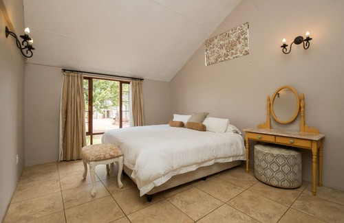 Tshwane Casa | Three Thymes Inn
