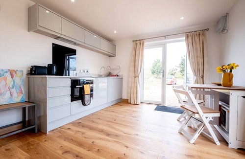 Pettistree Cabaña | Arce - Three Tuns Apartments, Pettistree