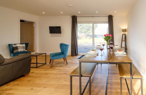 Pettistree Casa | Three Tuns - Garden Suite 1