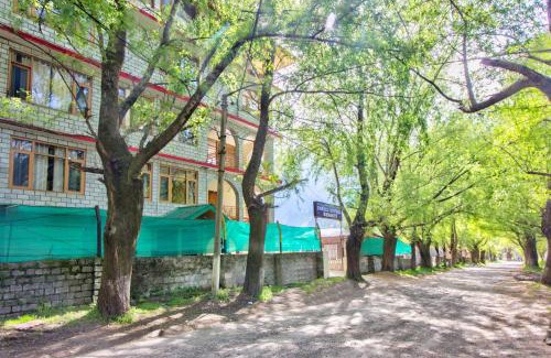Aleo Hotel | Thrill Nature Cottage