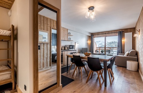 Cognet Apartamento | THUJA - Modern Apartment in Luxury Residence