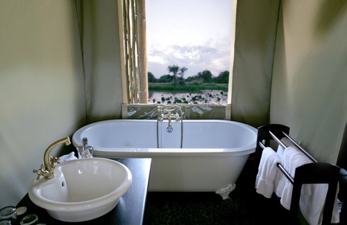 Ntambanana Cabina | Thula Thula Game Lodge