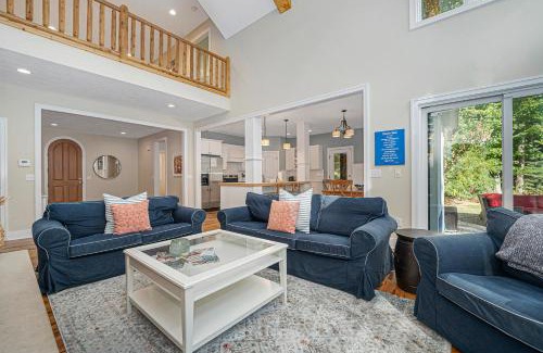 Fennville Casa | Thunder Road