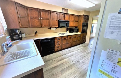 Butternut Cabina | Thunderhead Lodge ~ Main House | 3 Bed, 2 Bath