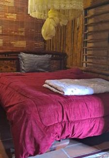 Hoa Lu Casa | Thung Sen Tam Coc Chalets