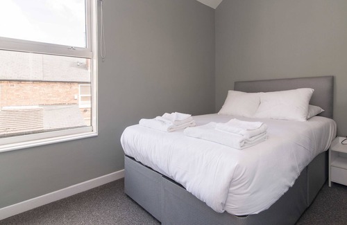 Sneinton Casa | Thurgarthon House - Cosy and Calm 2bed