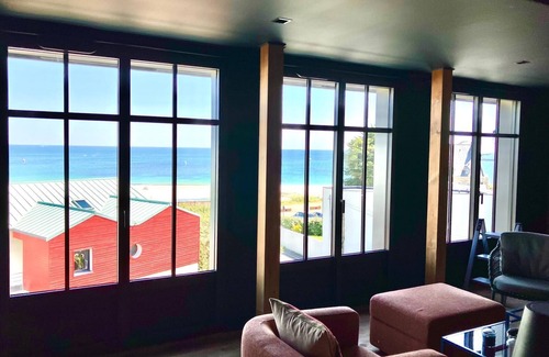 Finistere Cabaña | Ti an Aod-Breton beach house with heated pool for 10