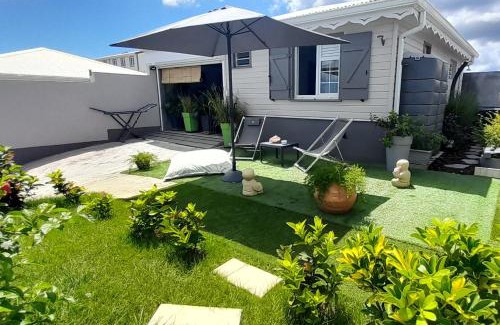 Sainte-Luce Casa | TI GARDEN et son jacuzzi privé à Ste Luce
