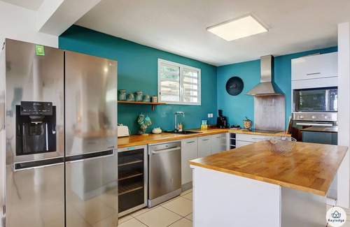Saint-Denis Villa | Ti Kaz Bellevue – sea view – with jacuzzi – Saint-Denis