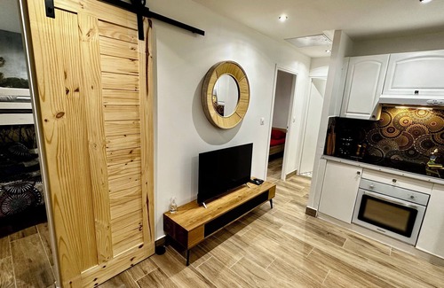 Bouillante Apartamento | Ti Kaz Coco Jungle Jacuzzi & sea view