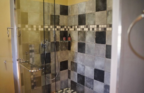 Windhoek Casa | Ti Melen Boutique Guesthouse l Ondili