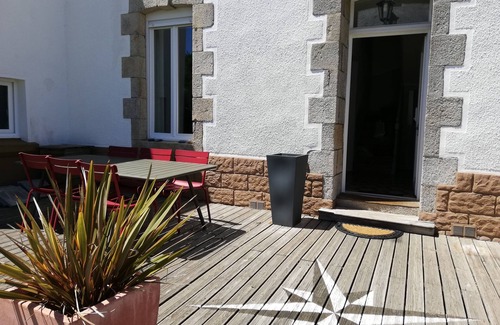 Saint-Guenole Casa | Ti Porzh Les Rochers - Your home 80 meters from the ocean