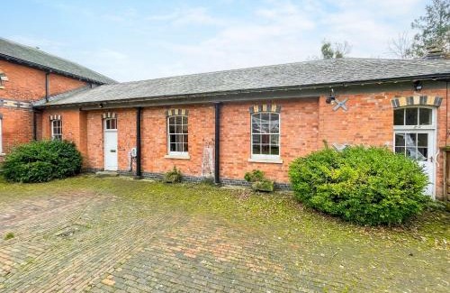 Tibberton Casa | Tibberton Court Apartment 2 - Uk48589