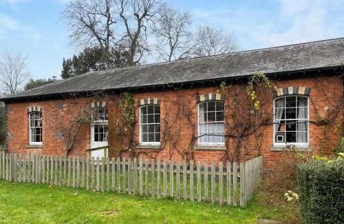 Tibberton Casa | Tibberton Court Apartment 2 - Uk48589
