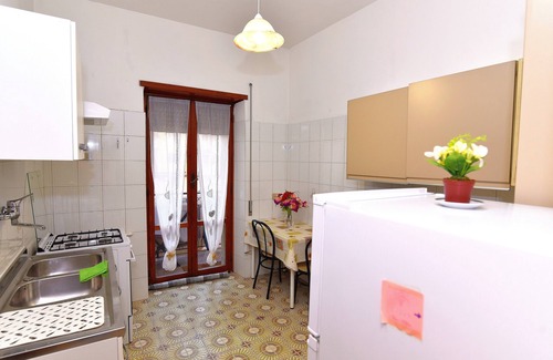 Universita Casa | Tiberius Suite Roma
