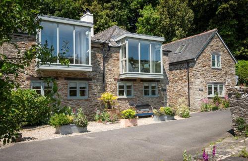 Kingsbridge Casa | Tickell Cottage