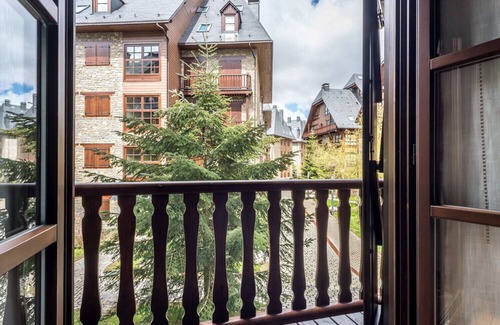 Baqueira Apartamento | Ticolet by Totiaran apartamento 5p a pie de pista Baqueira 1500 Val de Ruda