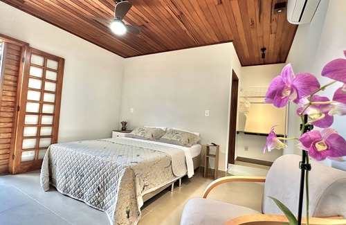 Manguinhos Casa | Tida Suítes Beija-Flor e Bem-te-vi