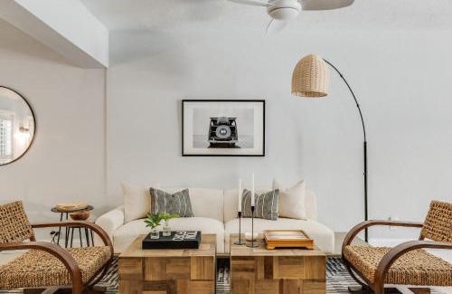 Poinsettia Heights Casa | Tidal by AvantStay Gorgeous Home Close to Beaches w Pool