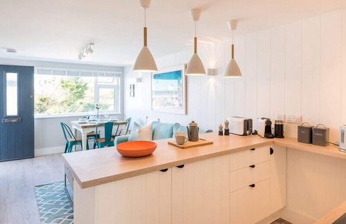 Polzeath Cabaña | TIDE POD, family friendly, country holiday cottage in Polzeath