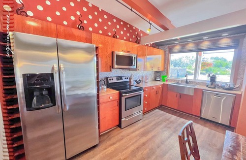 Ocean Shores Casa | Tide Pool Cabin, a Soquinomere Private Hotel on the Dunes, Downtown Ocean Shores