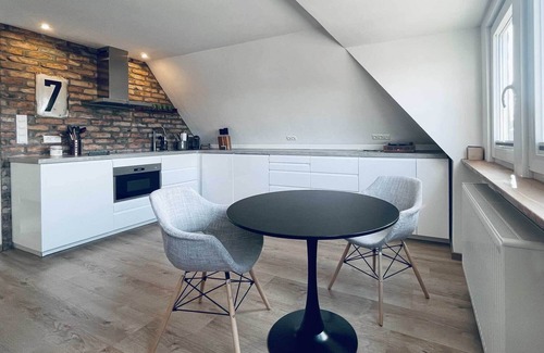 Wittduen Apartamento | TIDE4 Amrum No. 7 - Modern apartment with wood-burning stove. 100m to the sea. Dogs welcome!
