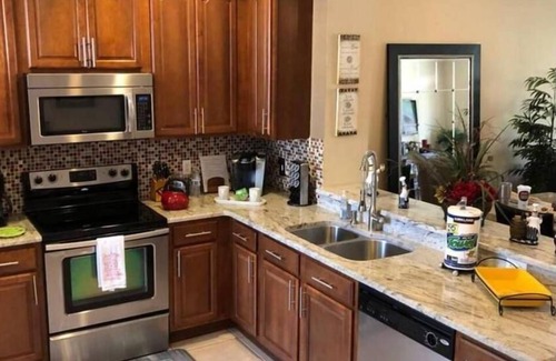 Florida Central Atlantic Coast Cabaña | Tideview #85 · 3 Suites Near Convention, Universal & Disney