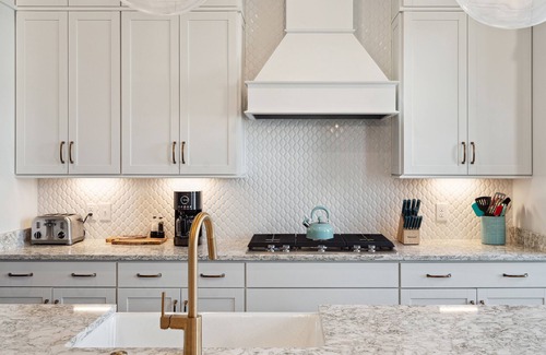 Johns Island Casa | “Tidewater” 2568 Helmsman Rd. Spectacular Space at Kiawah River, 3 Bedrooms, Sleeps 9.