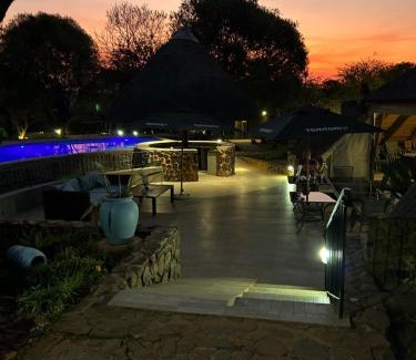 Maanhaarand Cama Y Desayuno | Tidimalo Lodge