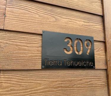 Cerro Calafate Hotel | Tierra Tehuelche Hostería y Aparts