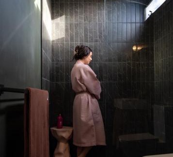 Chudleigh Casa | Tiers Rest - Romantic Bath & Fire Retreat on Cradle Mtn Way