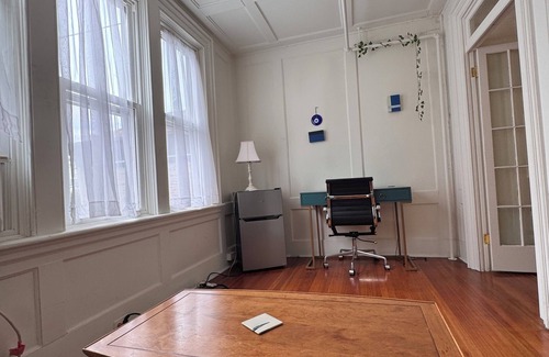 Newburgh Apartamento | Tiffany Suite in Historic Newburgh, NY