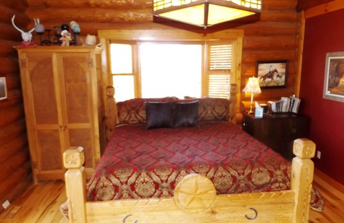 Florissant Cabina | TihsreeD (Tiz-reed) Lodge, lugar de bodas y eventos: elegancia rústica para su evento