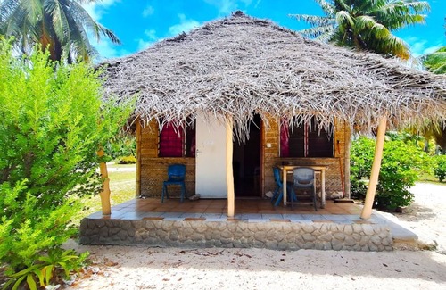 Tuherahera Cama Y Desayuno | TIKEHAU - Bungalow Pacific Beach