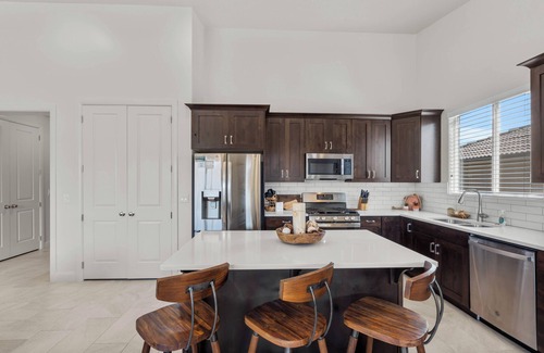 Sienna Hills Casa | Tiki Oasis at Ladera 325| Private Swimming Spa, Hot tub, and Community Pool