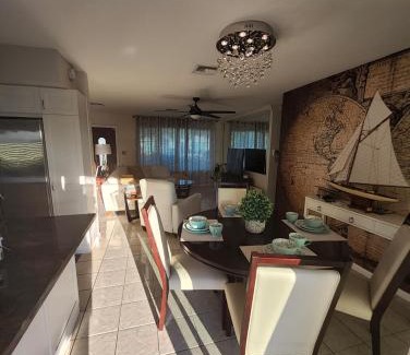 Garden Isles Casa | Tiki Pool Water Front Paradise