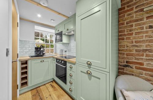 Knaresborough Casa | Tilly's Cosy Cottage Retreats - Castle Cottage