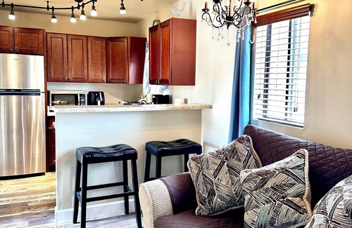 Montrose Cabaña | Tilted Rooster Ranch Guesthouse - 5 Minutes from Airport & 10 From Downtown