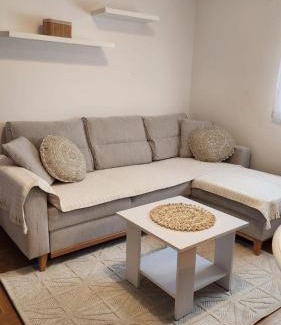 Cacak Apartamento | TiM LUX 3