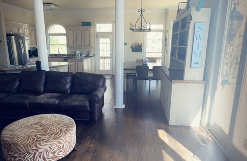Winchester Casa | Tim's Ford Lake at Hopkins Point
