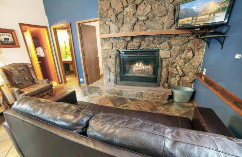 Estes Park Casa | Timber Creek Chalets- 7 cabin