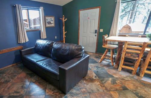 Estes Park Casa | Timber Creek Chalets- 7 cabin