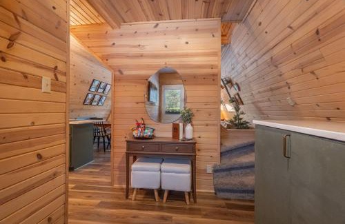 Friendship Casa | Timber Haven Aframe Cabin - Brand New Hot Tub