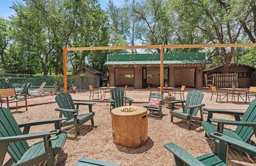 Colorado Springs Cabina | Timber Lodge Cabin 18