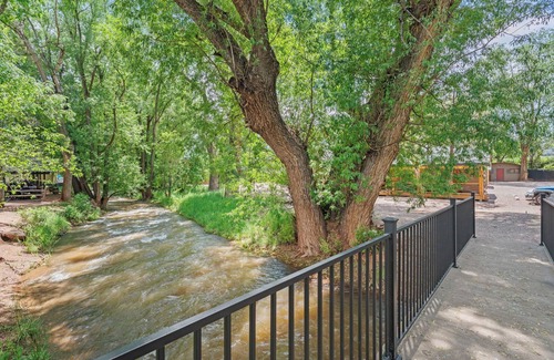 Colorado Springs Cabina | Timber Lodge Cabins 32