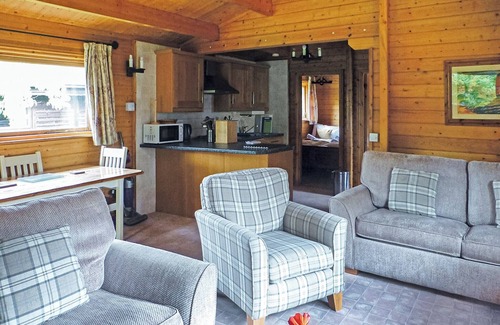 Cullompton Chalet De Esquí | Alojamiento de 2 habitaciones en Kentisbeare, Nr Cullompton
