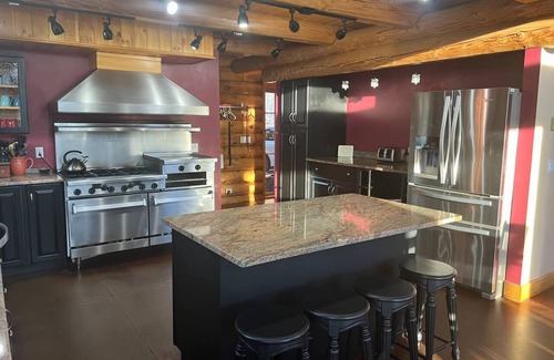 Sunday River Area Casa | Timber Ridge Lodge Home en Sunday River con piscina, cine en casa