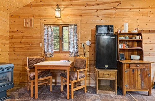 Cheyenne Crossing Cabina | Timbertop Cabina en Spearfish Canyon