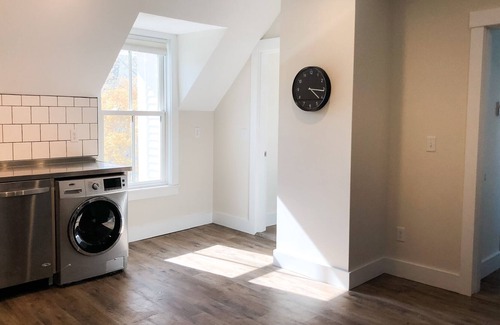 Meredith Apartamento | Time for Hygge at Downtown Meredith