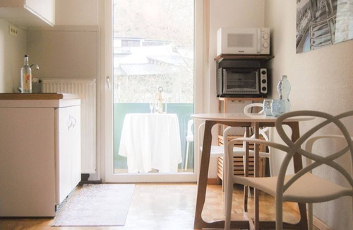 Traben-Trarbach Cama Y Desayuno | Time for two, spring water shower and thermal spa included - Guesthouse at the Moseltherme